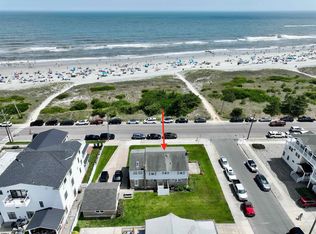 1013 Ocean Ave, Brigantine, NJ 08203