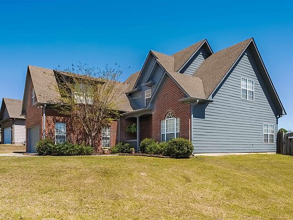 2nd image of 468 Waterford Dr