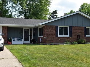 1281 James Rd, Hamilton, OH 45013