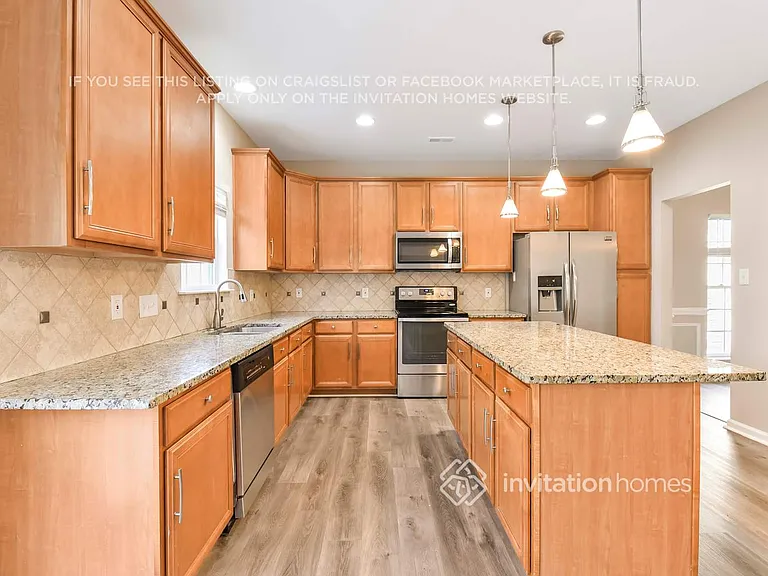 11428 Callahan Mill Dr — Photo 7