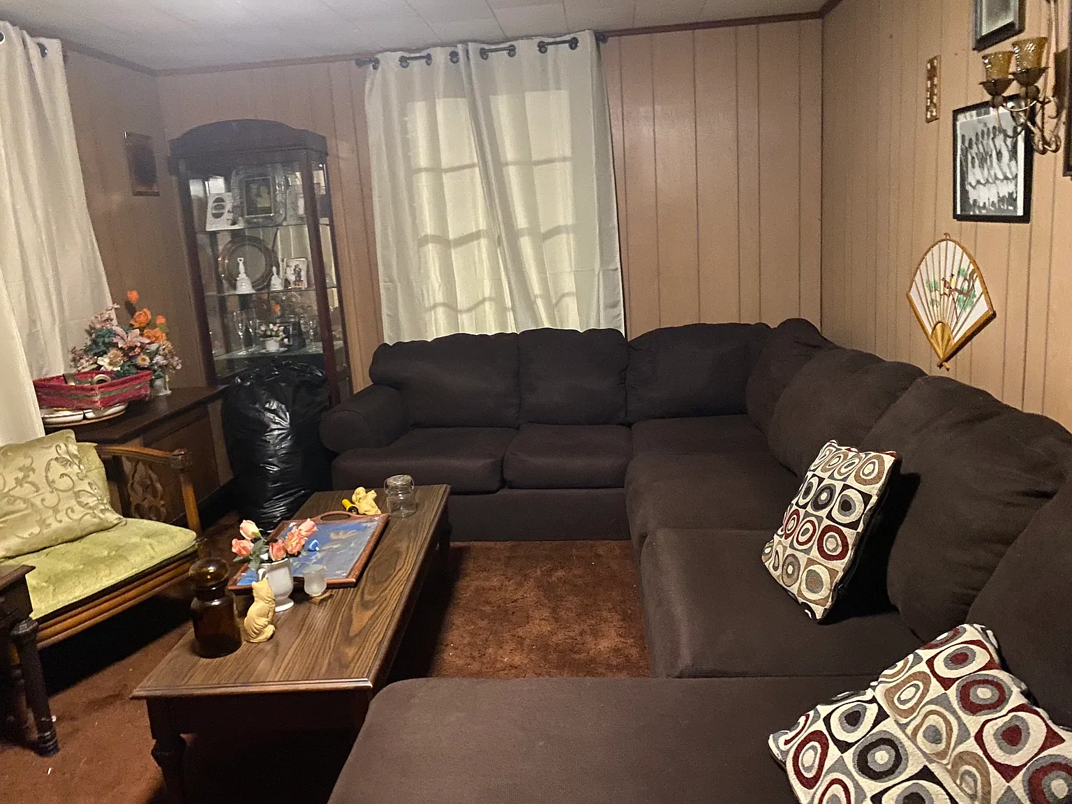 5 bed, 1800 sqft, $1,000 — Photo 4
