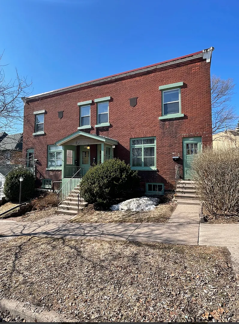 Building Photo - 507-513 N 1st Ave W