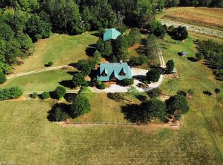 3724 Baptist Church Rd, Boonville, NC 27011