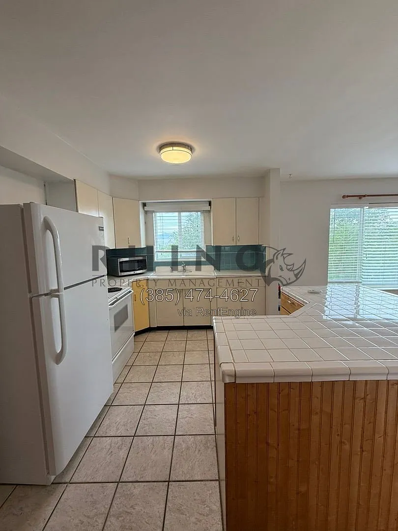 2 bed, 1.0 bath, 870 sqft, $1,199 — Photo 3