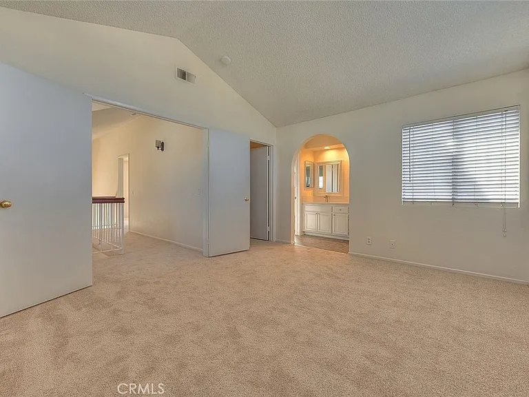 3640 Honey Glen Way — Photo 4