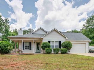 1208 Browns Country Ln, Locust Grove, GA 30248