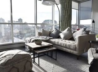 235 N 9a St NW, Calgary, AB T2N4H7