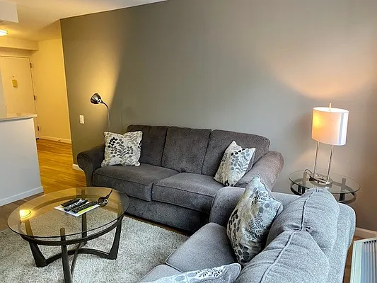 Rented by UDR | media 28