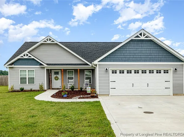41 Vesper Ln, Parkton, NC 28371