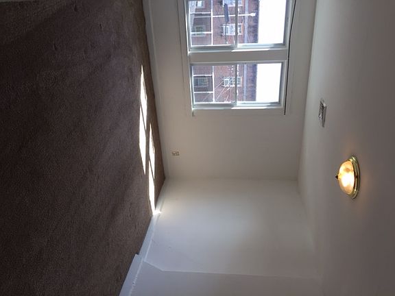 5th image of 420 W 37th St #B