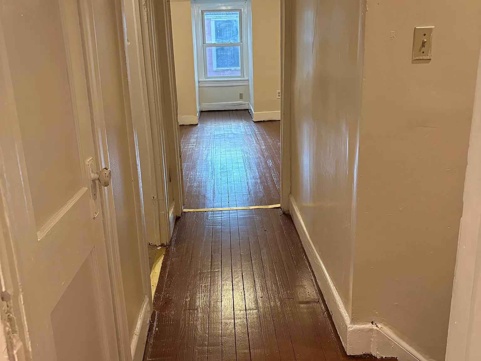 4 bed, 1300 sqft, $3,000 — Photo 3