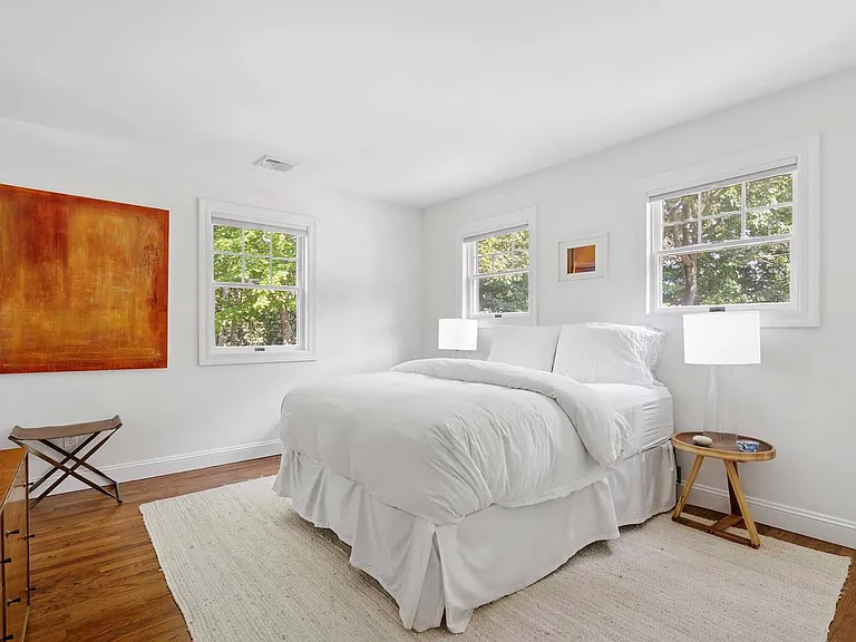 39 Fresh Pond Rd — Photo 14