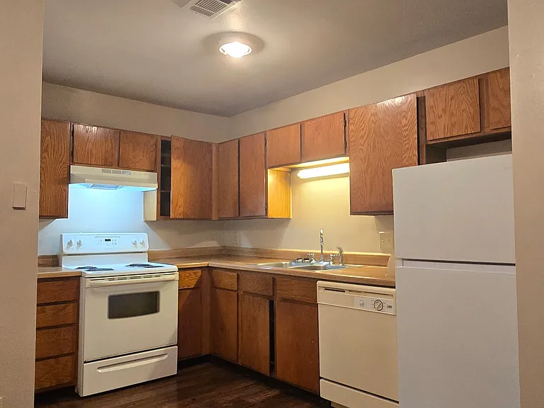 231 Beeson Dr #231 — Photo 1