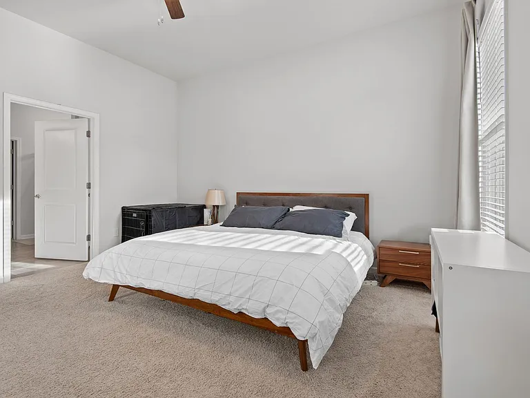 1218 Underbrush Dr — Photo 12