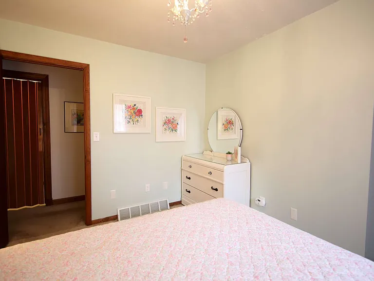 11010 Clear — Photo 28