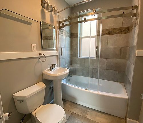 4th image of 2845 N Central Park Ave #1