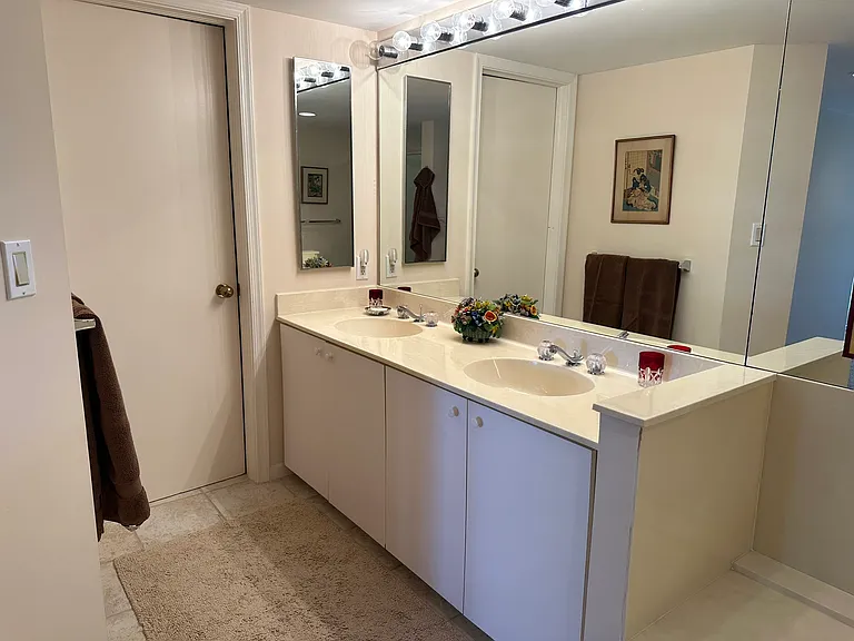 4451 Gulf Shore Blvd N #1202 — Photo 12