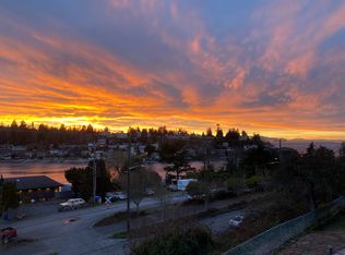 3437 NW 56th St #1, Seattle, WA 98107