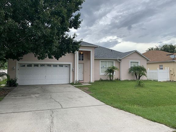2nd image of 162 Aurelia Ct
