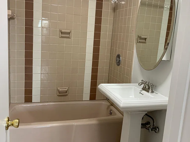 269 Harvard St #40 — Photo 13