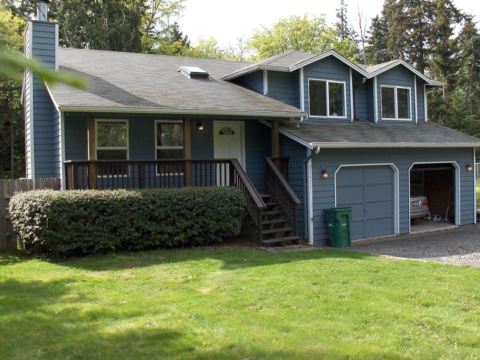1st image of 21471 Howard Ave NE