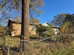 500 W 3rd St, Broken Bow, OK 74728