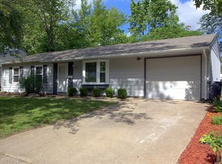 1408 Lincolnwood Dr, Urbana, IL