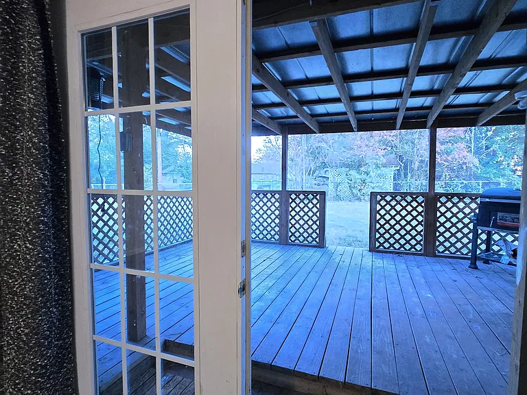 1514 State Highway 155 N — Photo 42