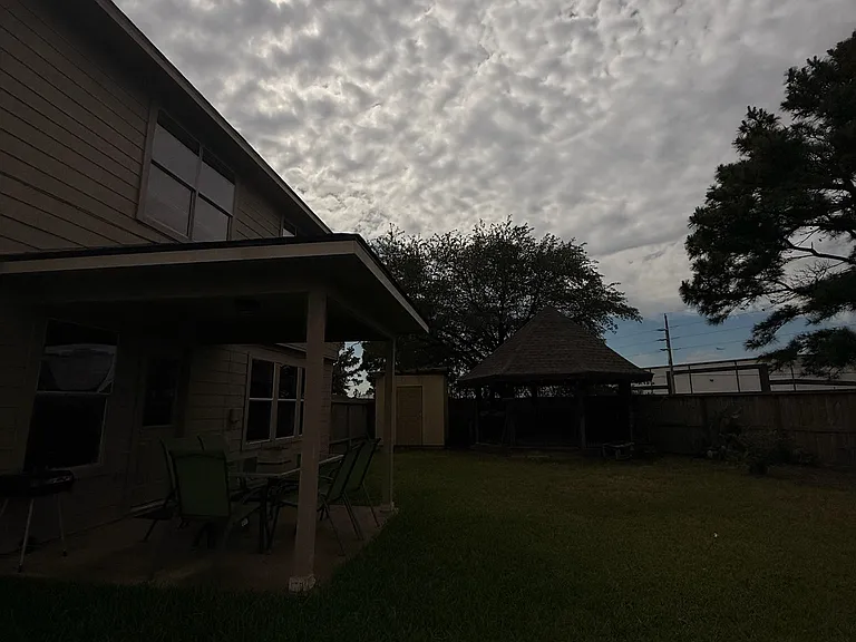 1247 Lavender Shade Ct — Photo 36
