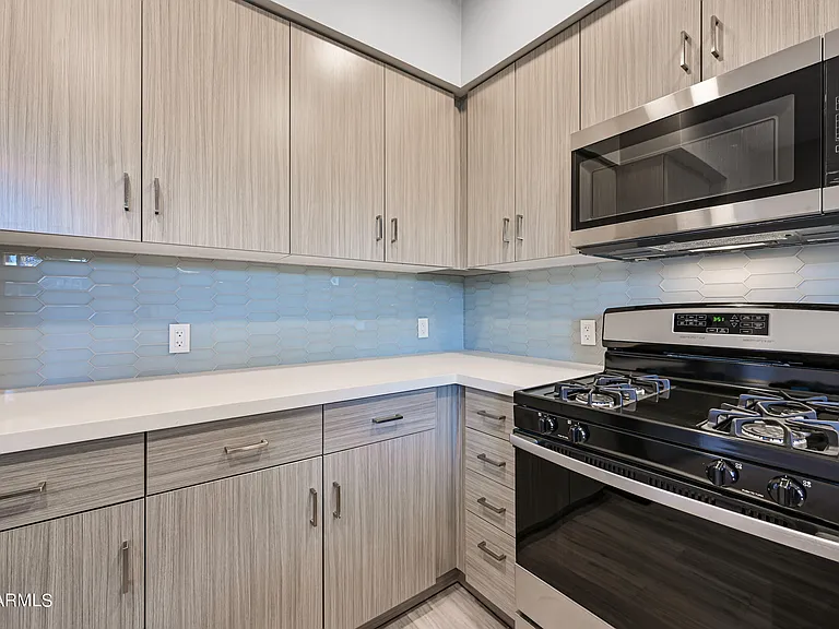 1023 W 5th St #1018 — Photo 7
