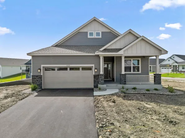 2150 Pepin Dr, Lino Lakes, MN 55038