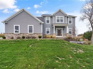 102 Firefly Way, Camillus, NY 13031