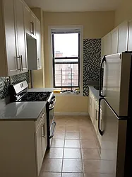 Rented by Uptown Flats LLC