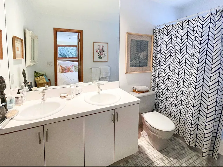10 Whale Rock Ln — Photo 12