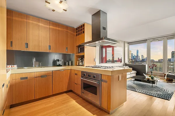 Sold by Compass | media 16