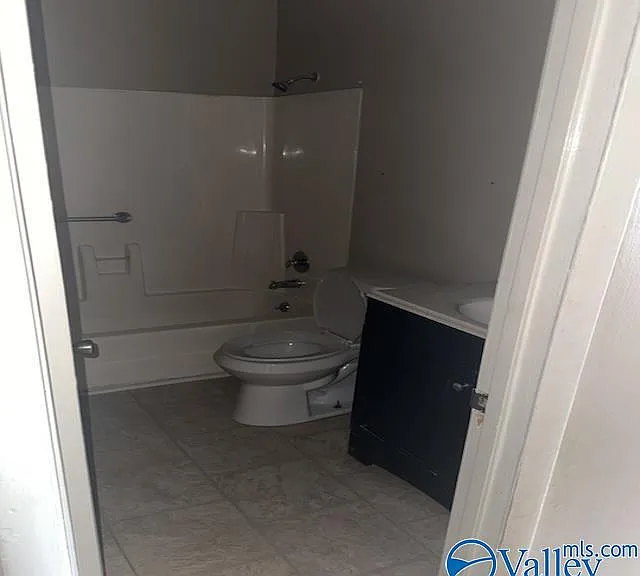 2706 Lantern Walk SE #B — Photo 7