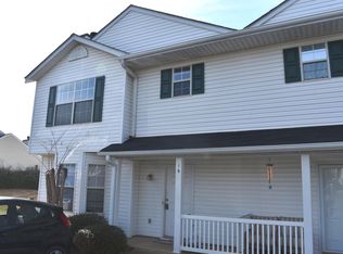 16 Hayfield Ln, Greer, SC 29650