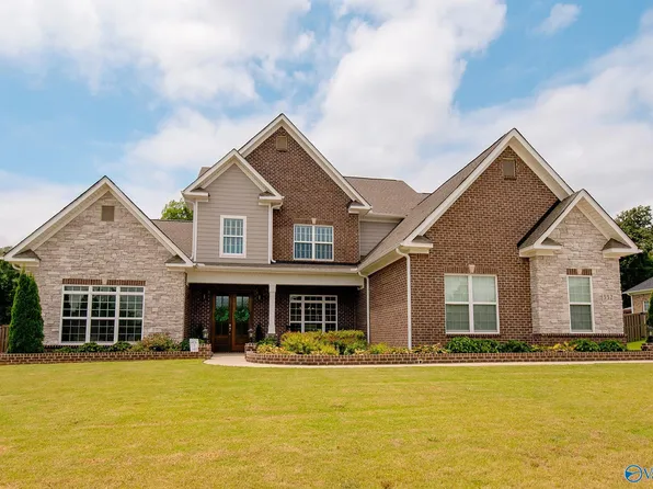 332 Merrydale Dr, Huntsville, AL 35811