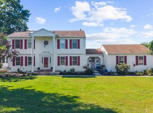 3149 Middle Creek Rd, Gilbertsville, PA 19525