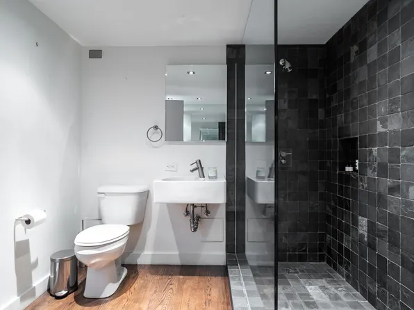 240 Centre Street image 12 of 20