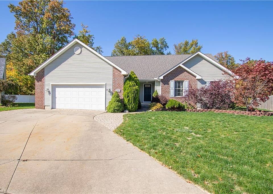 1st image of 40092 Hope Ct