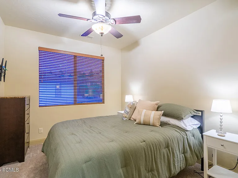 2212 Chippenham Ct — Photo 45
