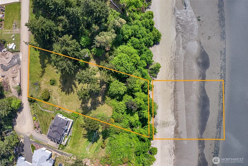 2nd image of 6902 190th Avenue SW
