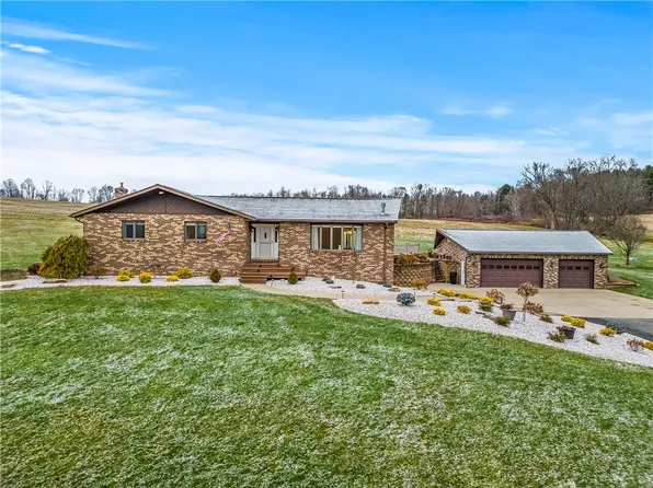 738 New Castle Rd, Slippery Rock, PA 16057