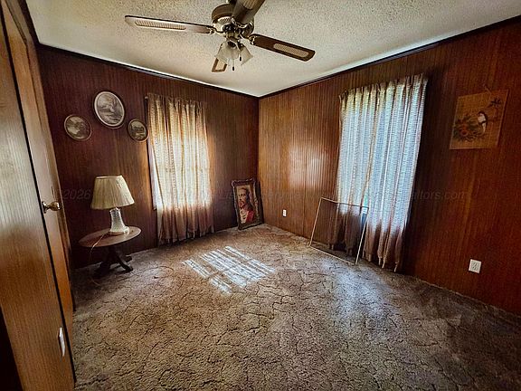 5th image of 181 Almond Ln