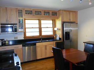 6801 Sunnyhill Rd, Louisville, KY 40228