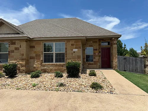 602 Ferrara Cir #A Photo 1