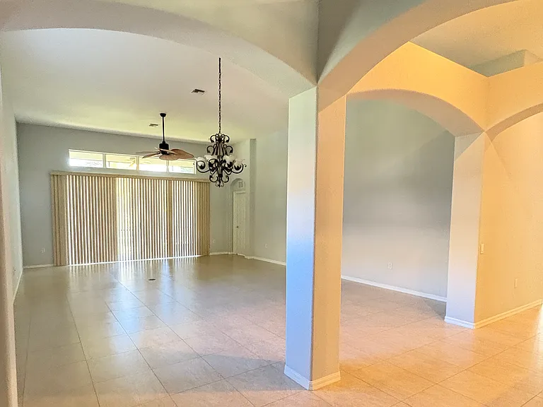 9741 Las Casas Dr — Photo 15