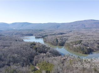 33 Lake Adger Pkwy, Mill Spring, NC 28756