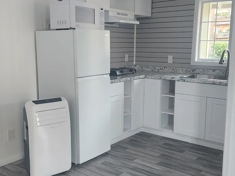 30161 Westbrook Dr — Photo 3